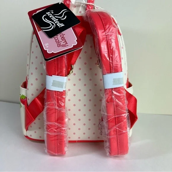 NWT Loungefly Strawberry Shortcake Strawberry House Mini Backpack - Picture 7 of 12